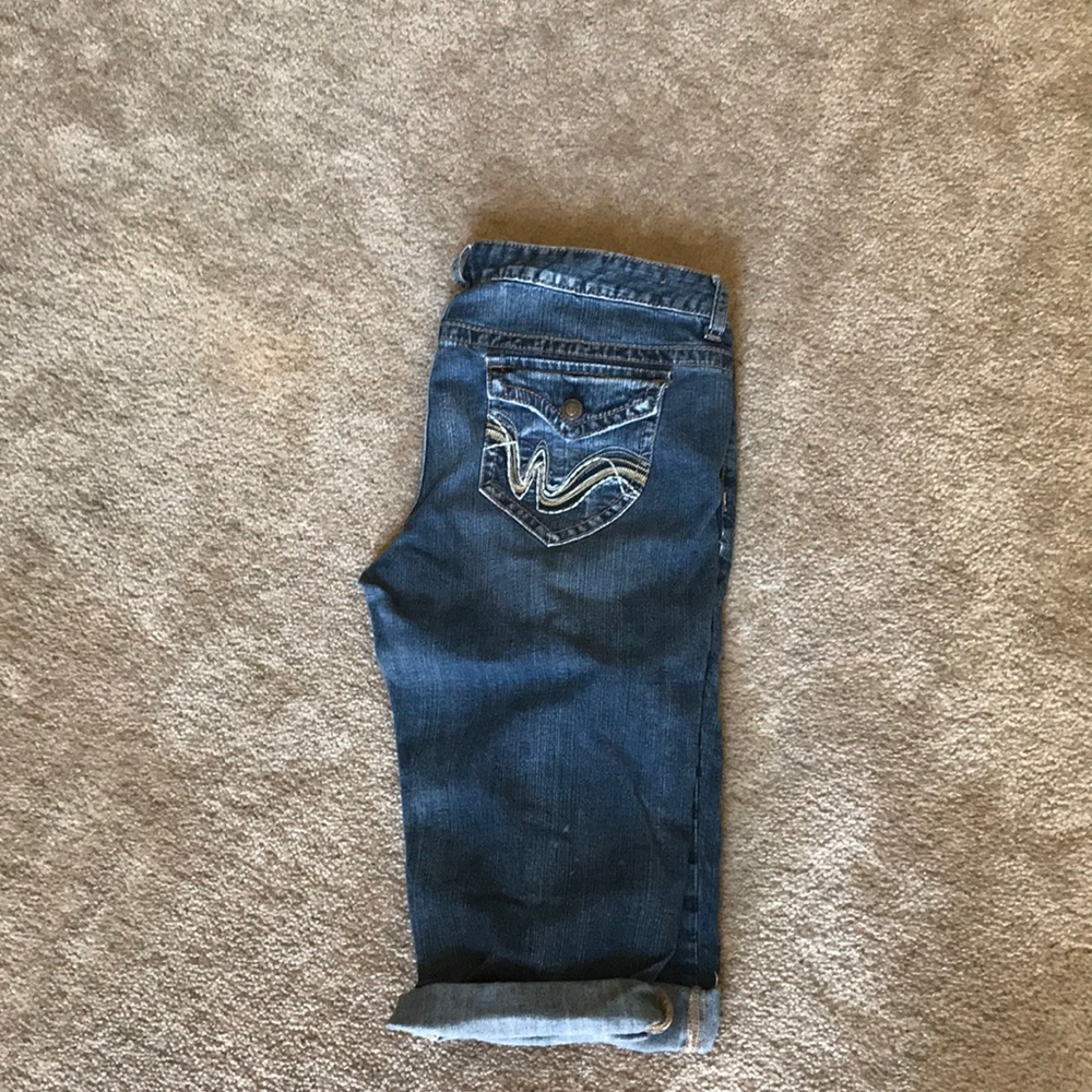 Rue 21 Capri Jeans